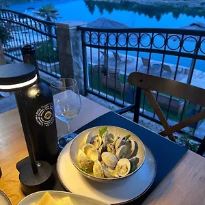  Apartment & Tisno